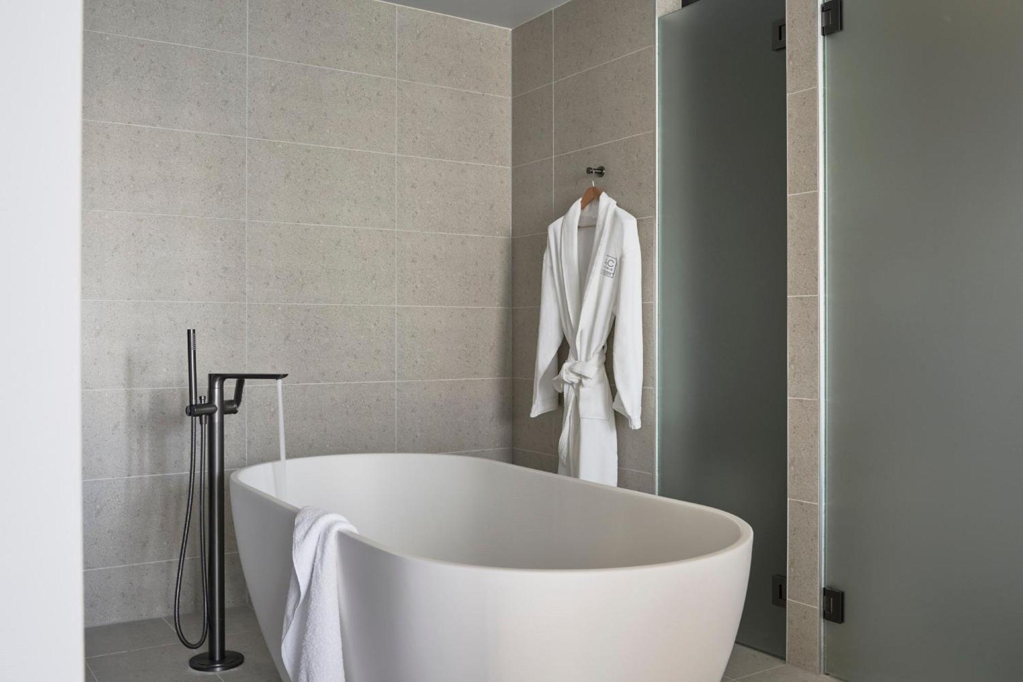 Ac Hotel By Marriott Melbourne Southbank Экстерьер фото